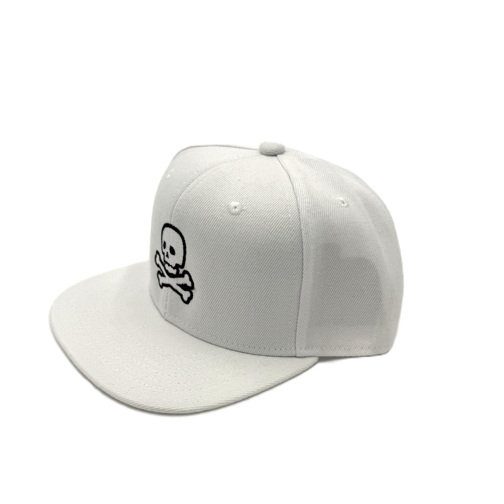 White Skull Flatback Hat